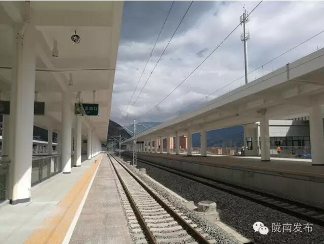 蘭渝鐵路最新進展！除胡麻嶺隧道外已全線鋪通