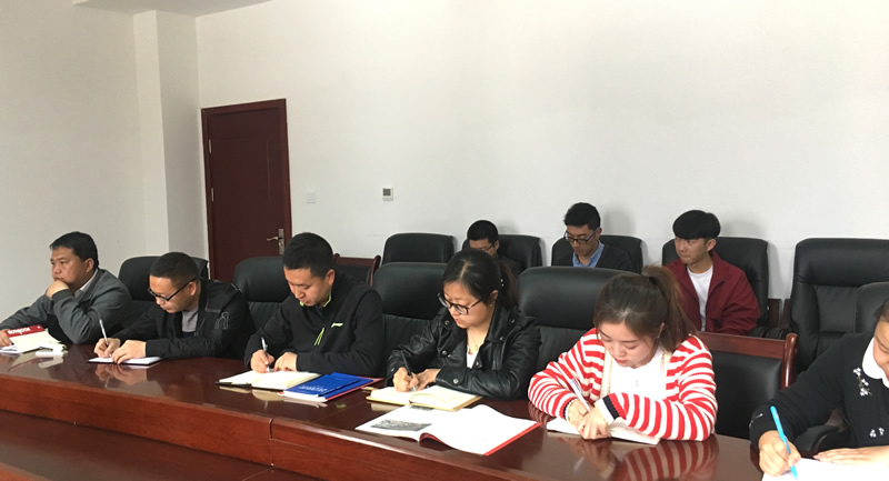 市龍江城鄉(xiāng)發(fā)展集團專題學(xué)習(xí)近期中央、省、市紀(jì)律檢查委員會議精神