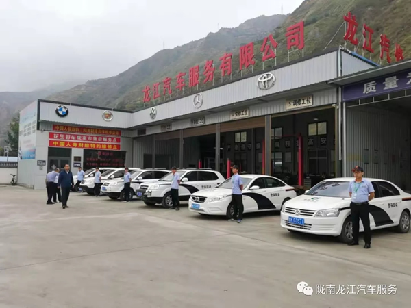 金錘鈑金，銀槍噴漆！龍江汽修值得信賴！