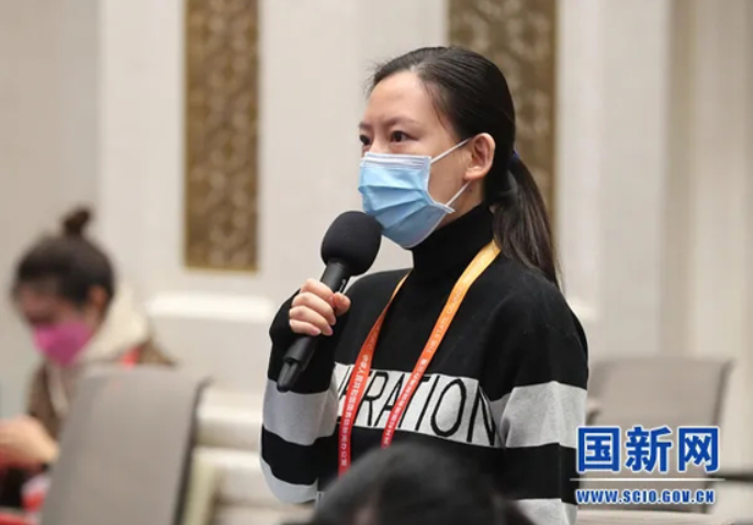 國新辦舉行制造業(yè)中小微企業(yè)緩稅政策國務(wù)院政策例行吹風(fēng)會(huì)（1）